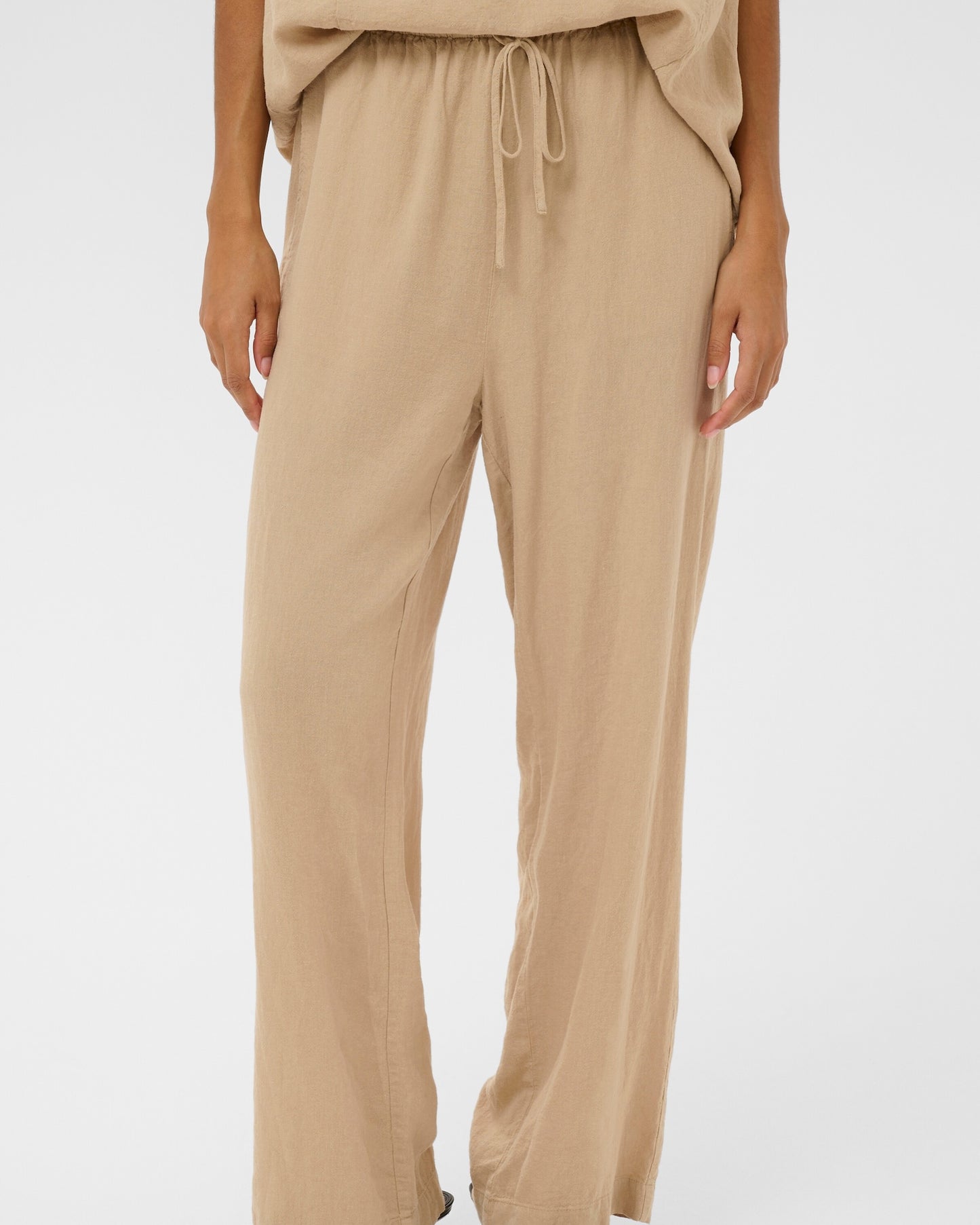 Aria Pant