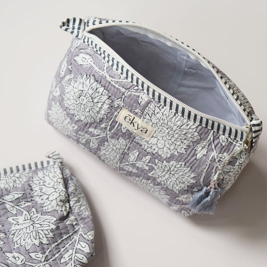 Pretty Lilac Pouch