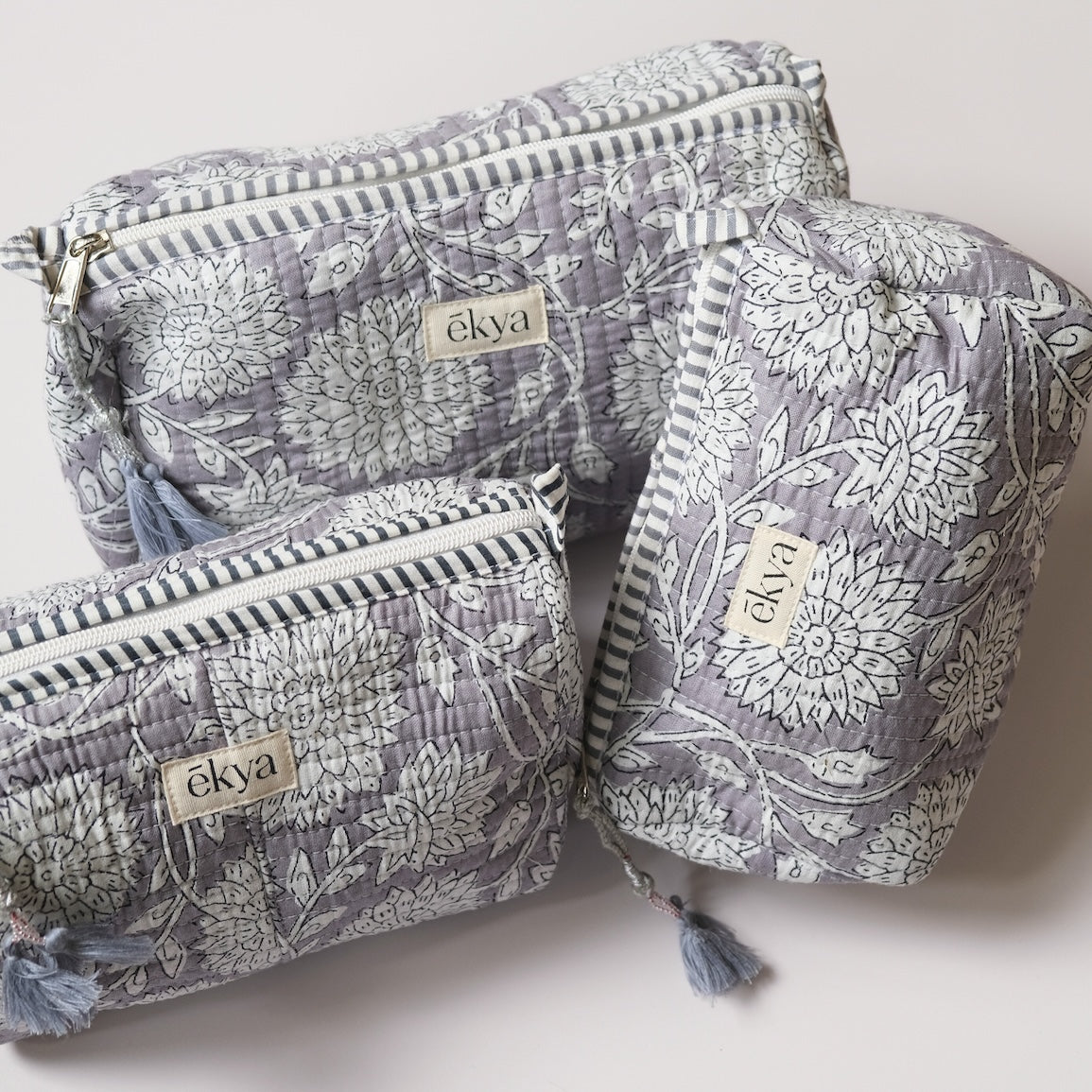 Pretty Lilac Pouch