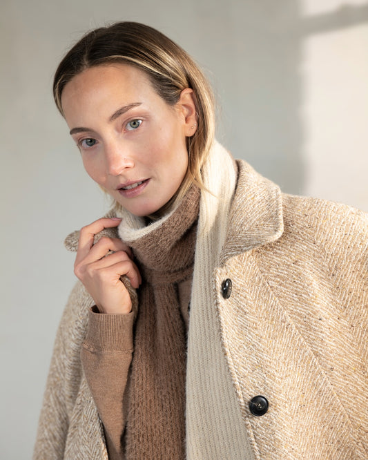 Victore Fluffy Scarf