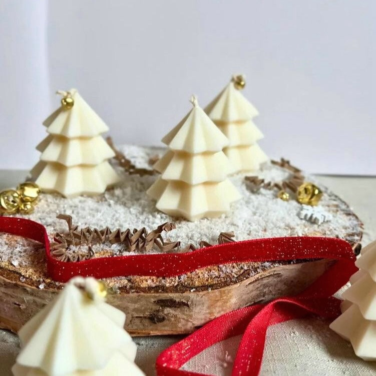 Mini Classic Christmas Tree Candle