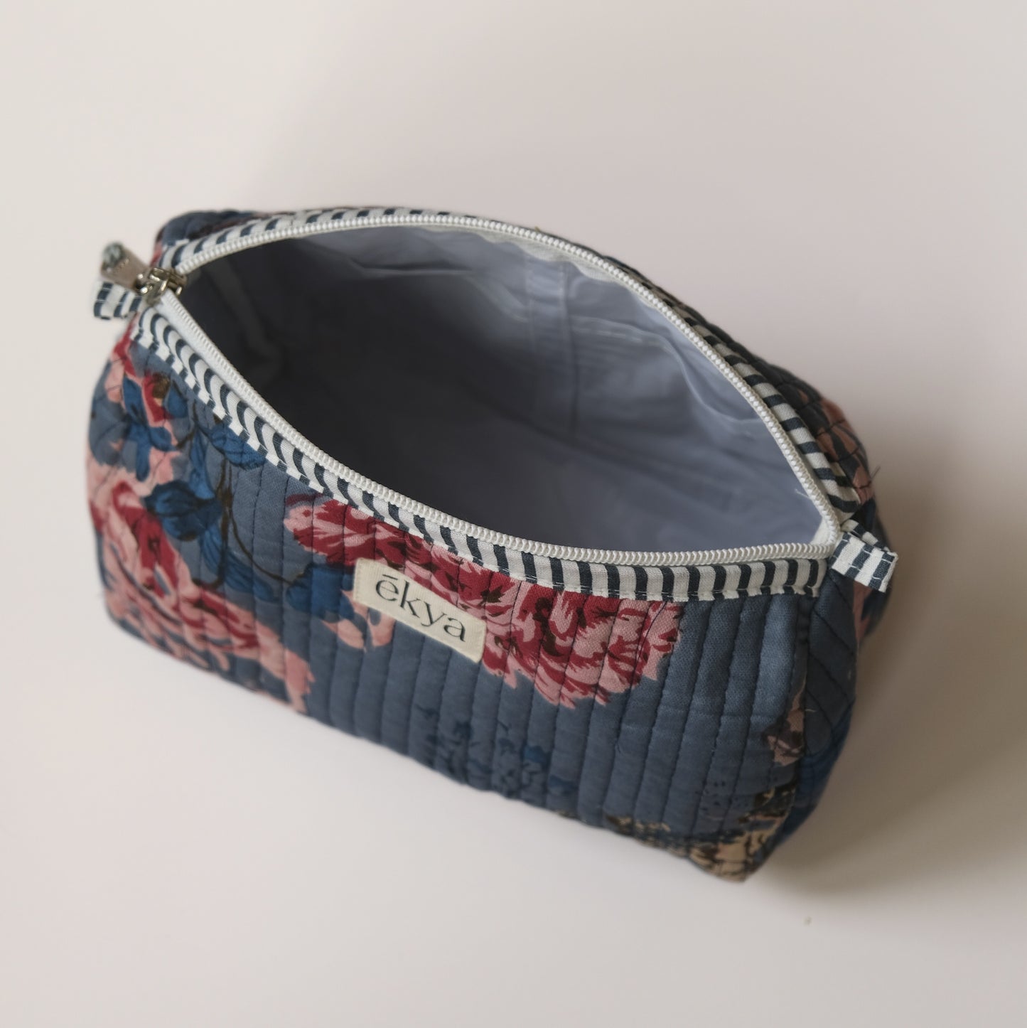 Dreamy Blossom Pouch